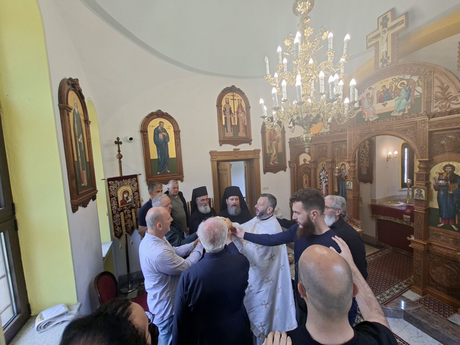 Пренос моштију Светог Оца Николаја Чудотворца — фотографија 8