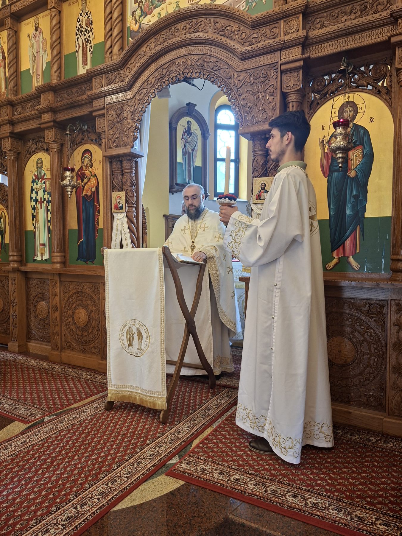 Празник Свети равноапостолни цар Константин и његова мајка Јелена! — фотографија 1